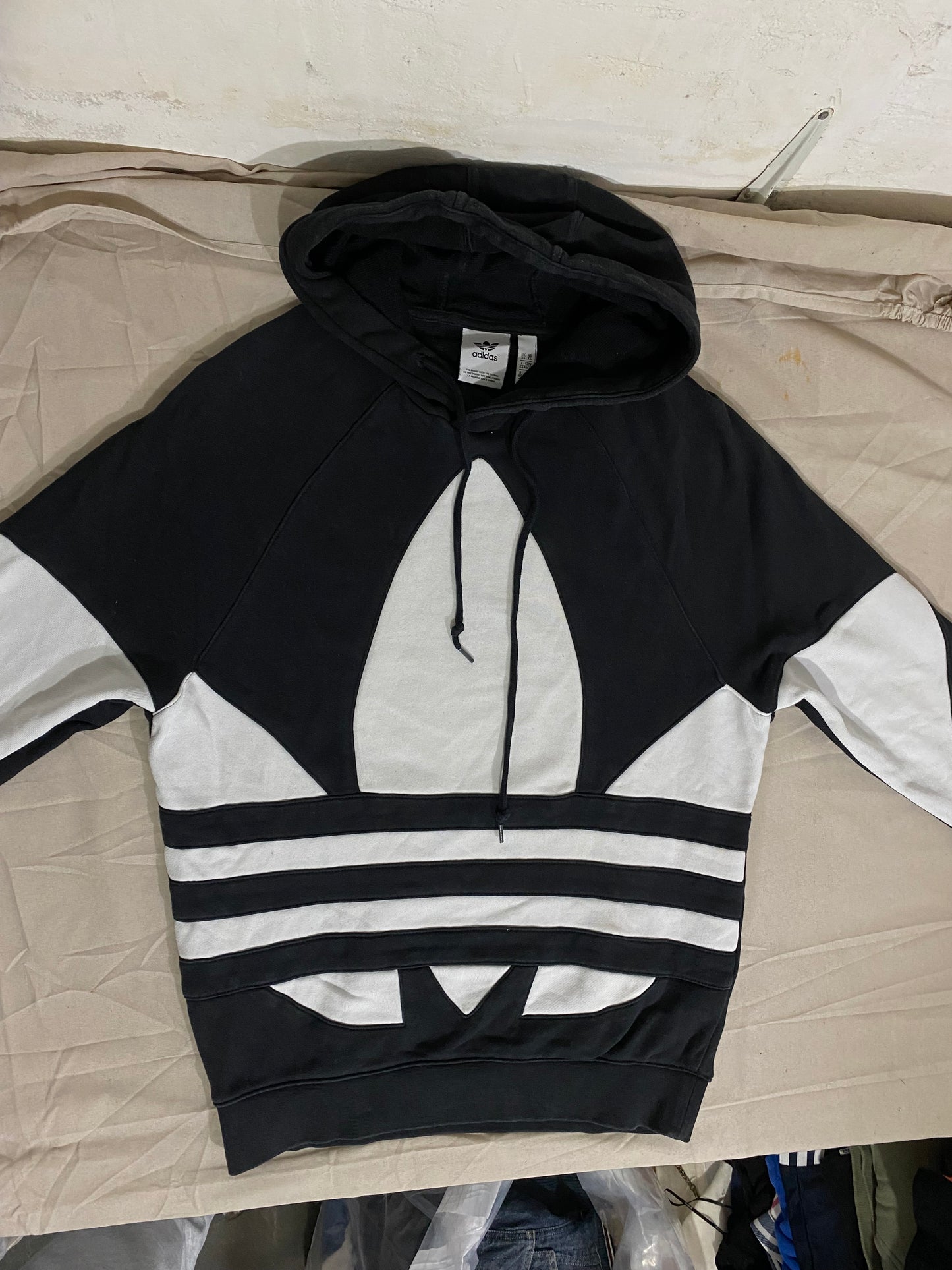 €0,99 AL PEZZO - ABBIGLIAMENTO FIRMATO- GRADO A