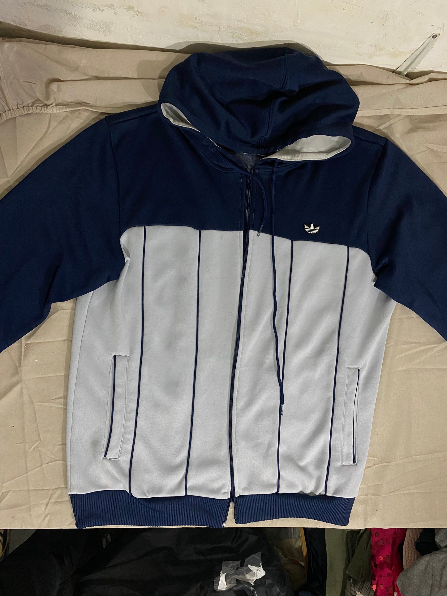 €0,99 AL PEZZO - ABBIGLIAMENTO FIRMATO- GRADO A